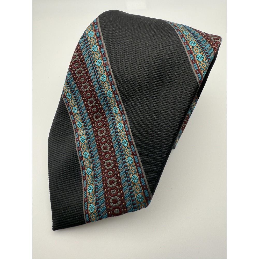 Vintage Wembley Tie Mens Classic Black‎ Blue Red Medallion Geometric WemSilk 90s